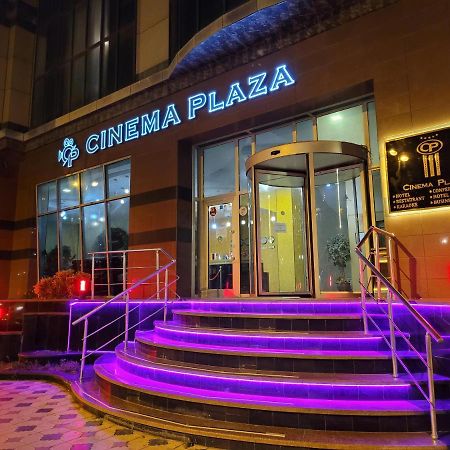 Cinema Plaza Hotel Baku Ngoại thất bức ảnh