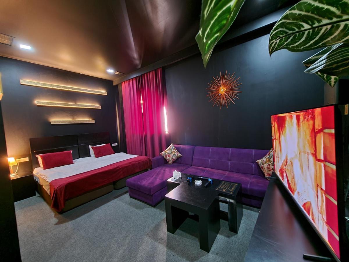 Cinema Plaza Hotel Baku Ngoại thất bức ảnh