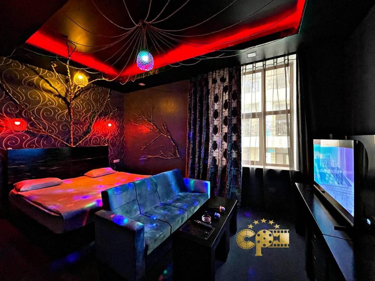 Cinema Plaza Hotel Baku Ngoại thất bức ảnh