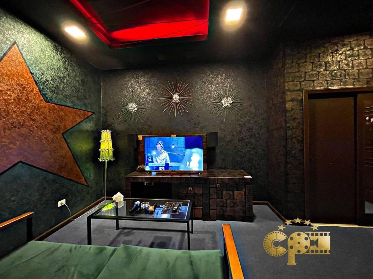 Cinema Plaza Hotel Baku Ngoại thất bức ảnh