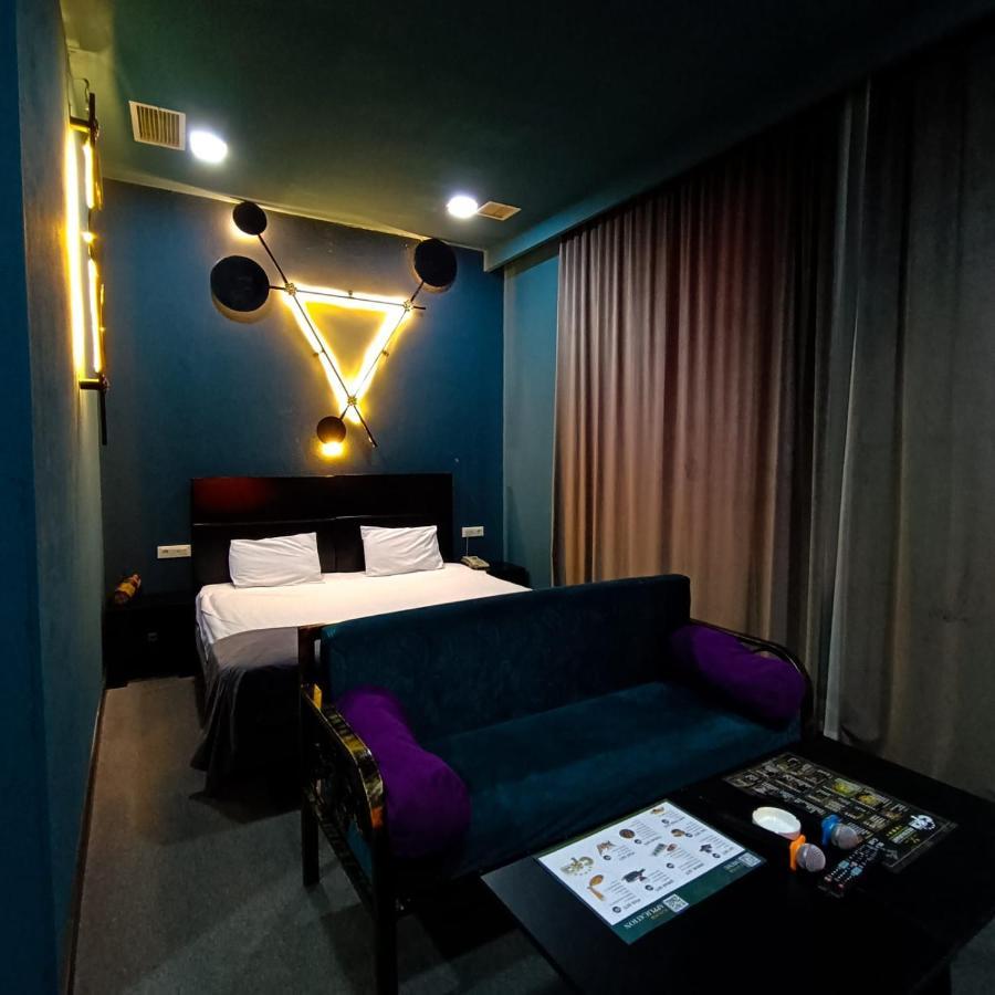 Cinema Plaza Hotel Baku Ngoại thất bức ảnh
